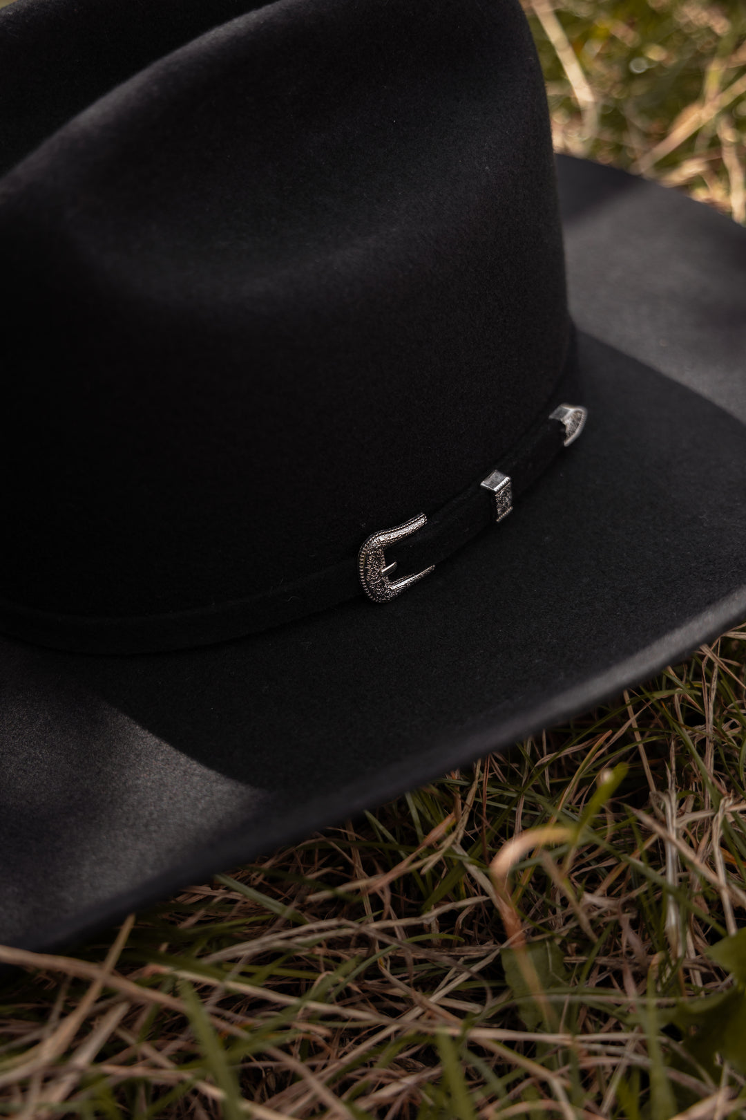 The Lone Star - Cowboy Hat - Black